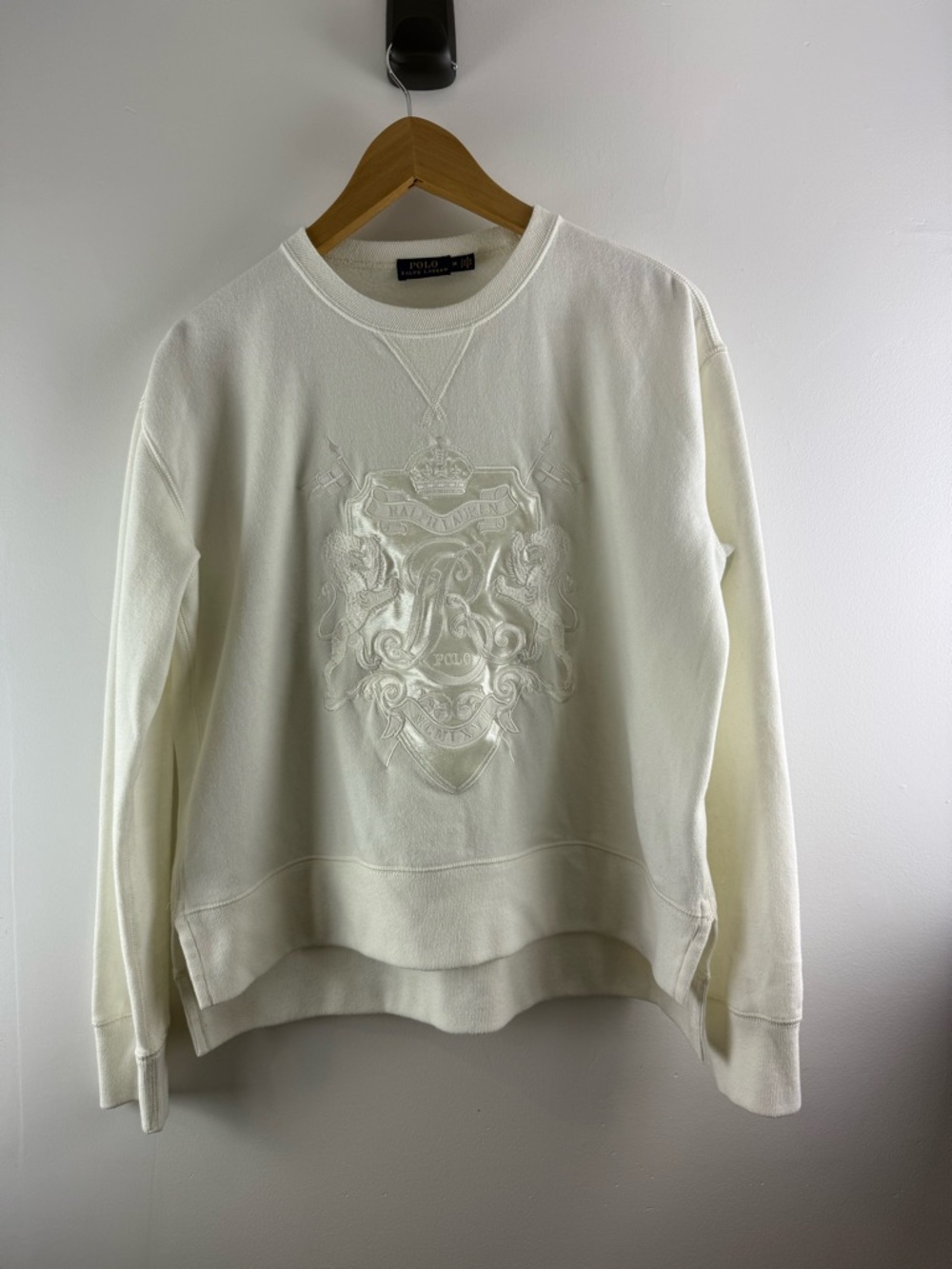 Polo Ralph Lauren White Satin Embroidered Crest Sweatshirt - Medium